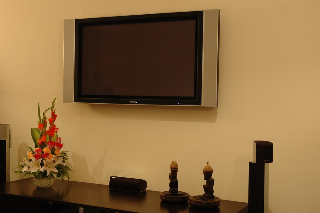 Phoenicia Tower Hotel And Spa Манама Стая снимка